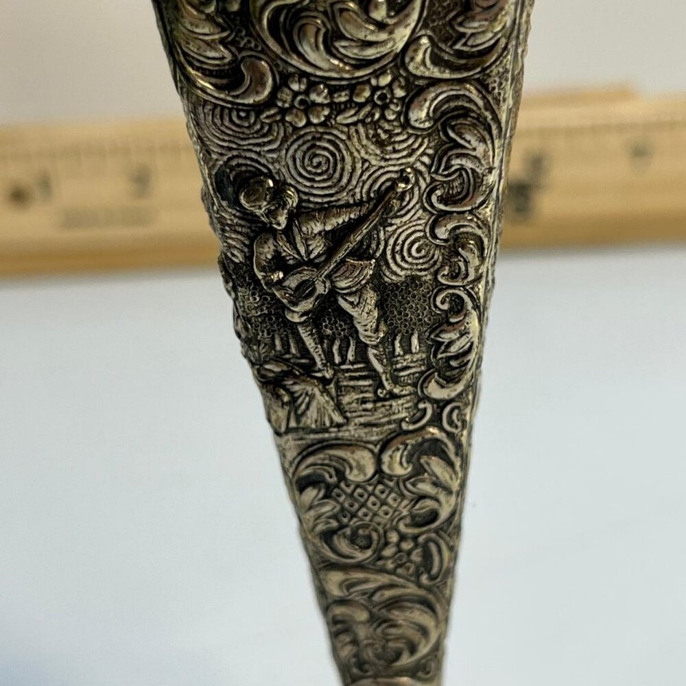 Vintage Silverplate Dutch Scene Bud Vase Silver Trumpet Vase 5” Ornate Repousse - Picture 3 of 3